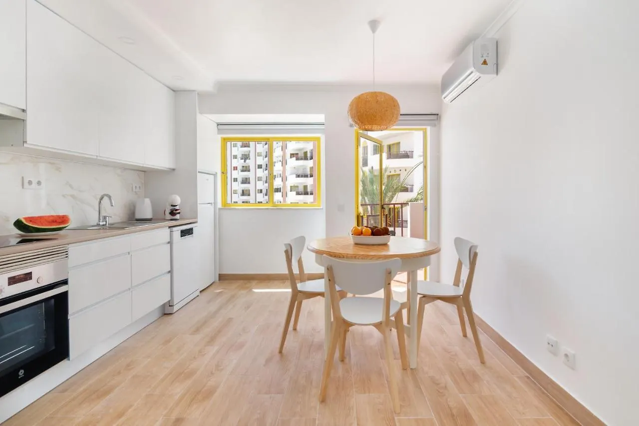 Charming Beach House By Encantos Do Algarve - 216 Portimao